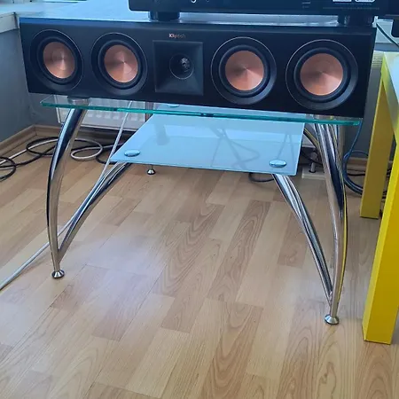 Lägenhet Pretty View Apartment, Private Parking, 8min To Center By Car Bratislava