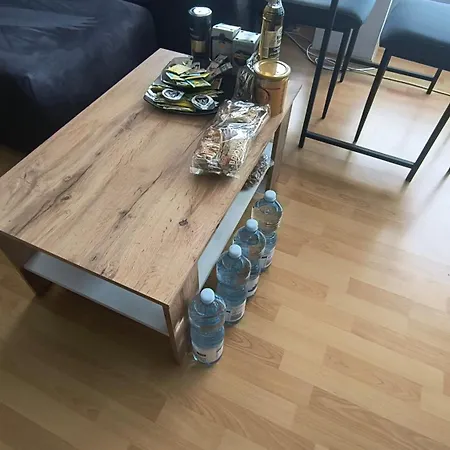 Pretty View Apartment, Private Parking, 8min To Center By Car * 브라티슬라바